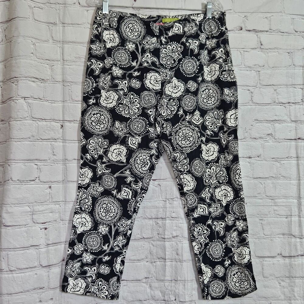 Sigrid Olsen SOMU47F8 Floral Capri Pants Women Size 10 Black White
